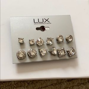 Brand new earrings !